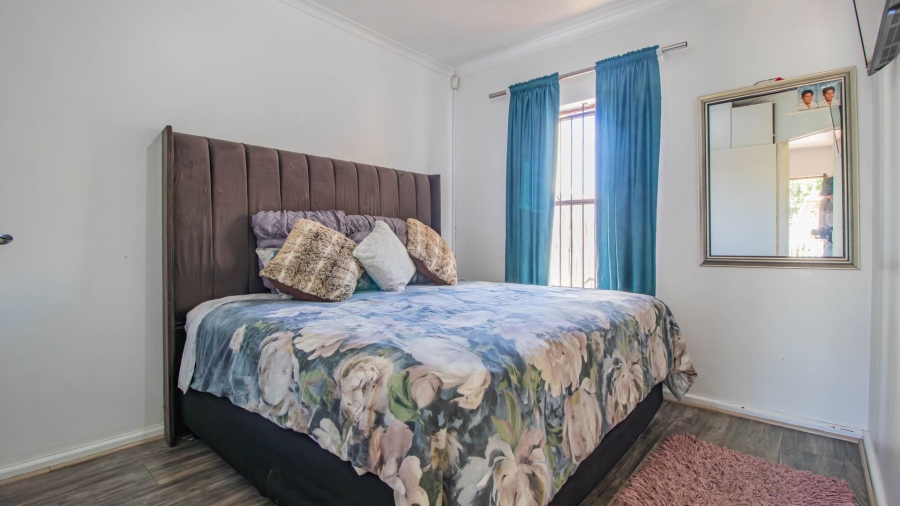 2 Bedroom Property for Sale in Victoria Park Western Cape